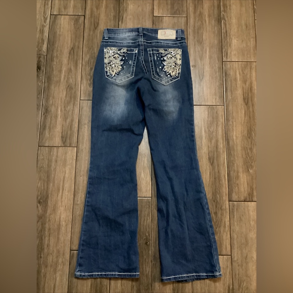 R3bel Jeans Woman’s 7/26Bootcut Denim Emblellished Stones Distressed